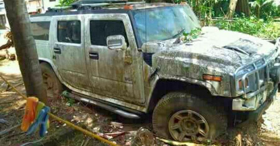 Hummer Abandoned India Featured