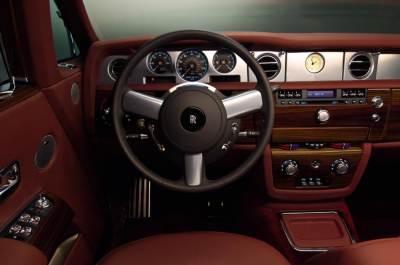 rolls-royce-phantom-coupe-dash 2009 Rolls Royce Phantom Coupe launched India