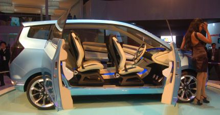 maruti-concept-r3-photo Maruti Suzuki R3 MPV concept unveiled at Auto Expo 2010