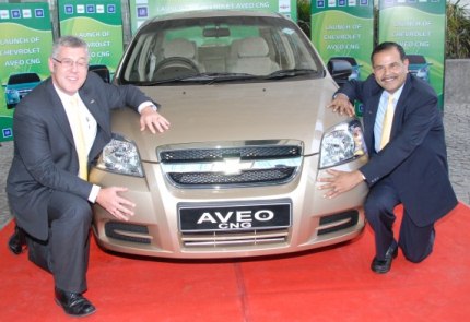 chevrolet-aveo-cng-photo Chevrolet Aveo CNG variant launched, price Rs 6.26 lakhs