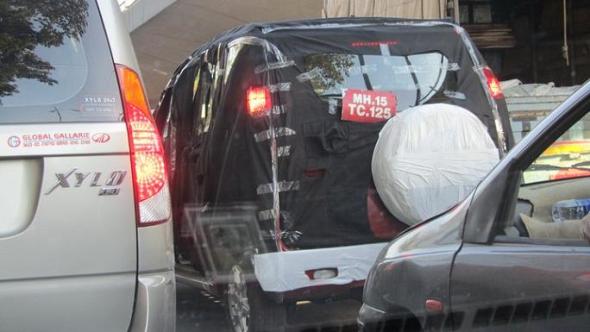mahindra-xylo-mini-suv-photo Mahindra Xylo ‘mini-SUV’ caught testing again