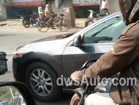 new-honda-civic-spy-photo SPY SHOTS: Is this the 2011/12 Honda Civic?