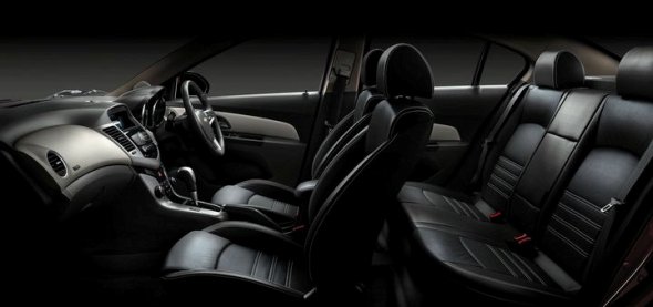 new-chevrolet-cruze-interior-photo Chevrolet Cruze now with jet black interiors