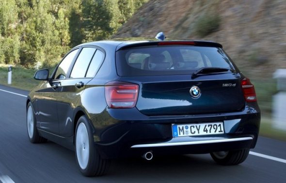 2012-bmw-1-series-photo-2 2012 BMW 1-Series images leaked before unveiling