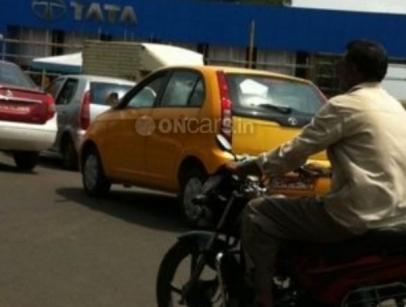 tata-indica-vista-photo-2 Face-lifted Tata Indica Vista spied