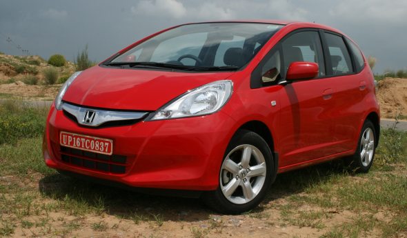 new-honda-jazz-photo Honda launches face-lifted Jazz with a price cut of Rs 1.4 lakh