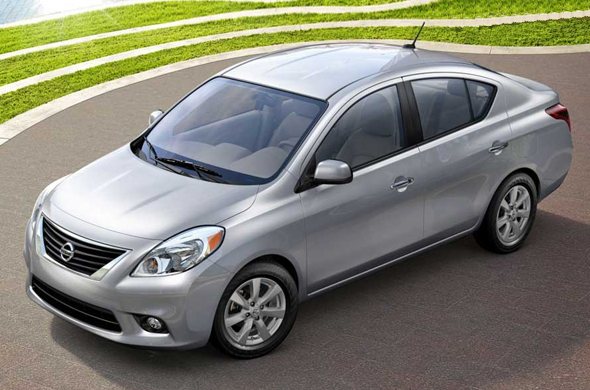 nissan-sunny-launch-2 Nissan Sunny Sedan unveiled