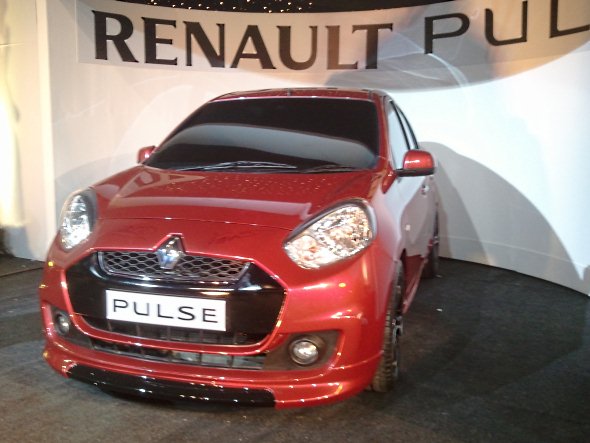 renault-pulse-photo-2 Renault unveils very familiar-looking Pulse small car in India