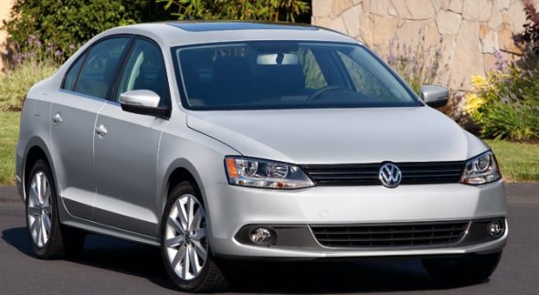 2011-volkswagen-jetta-photo13 Volkswagen Jetta to be launched in a petrol avatar!