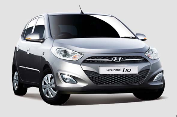 hyundai-i10-front Hyundai offers benefits worth Rs.28,500 on Santro and Rs.40,000 on i10!