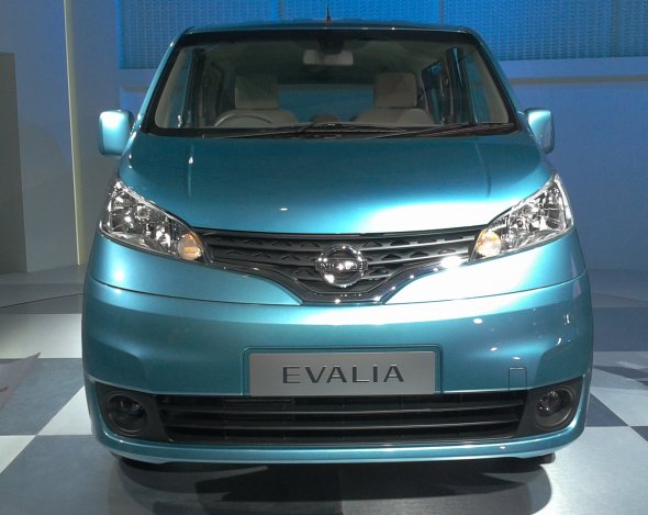 nissan evalia photo