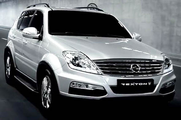 mahindra-rexton-front-right Mahindra Ssangyong Rexton W: New photos emerge
