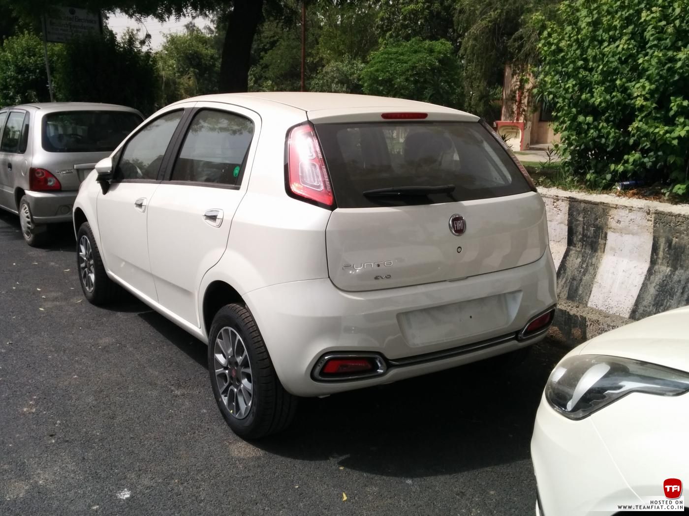2014 Fiat Grande Punto EVO Facelifts now in dealer stockyards; Launch ...