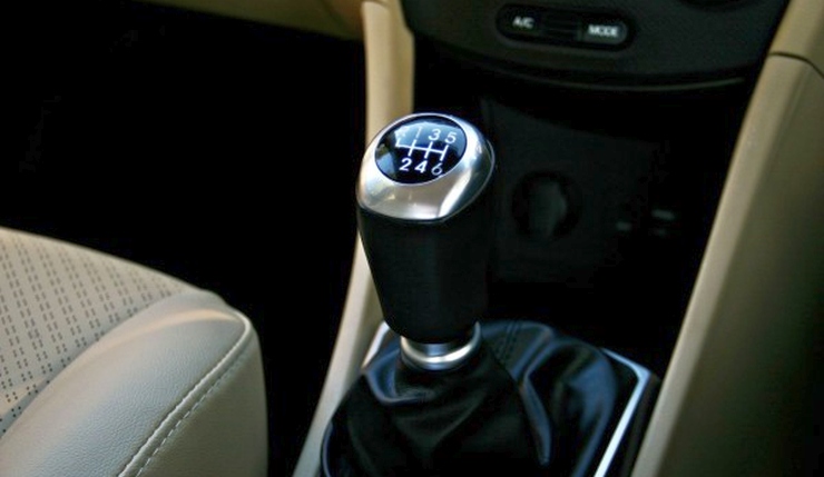 Maruti Suzuki Swift to soon get a 6 speed manual gearbox; Ciaz, and more  cars to follow
