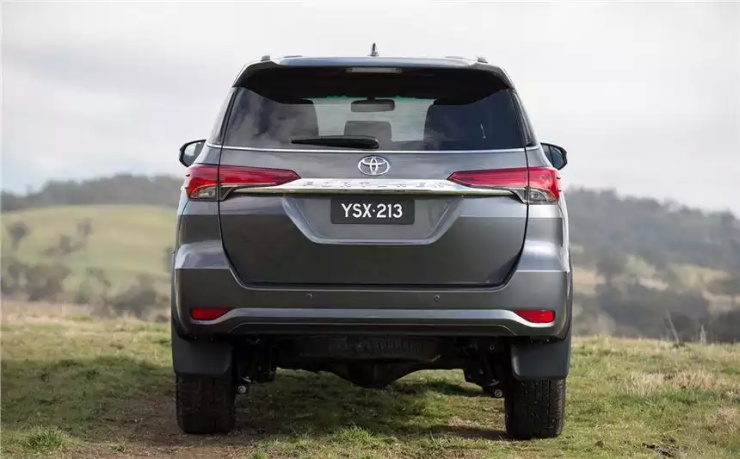 All New 2016 Toyota Fortuner Luxury Suv Studio Quality Images Inside