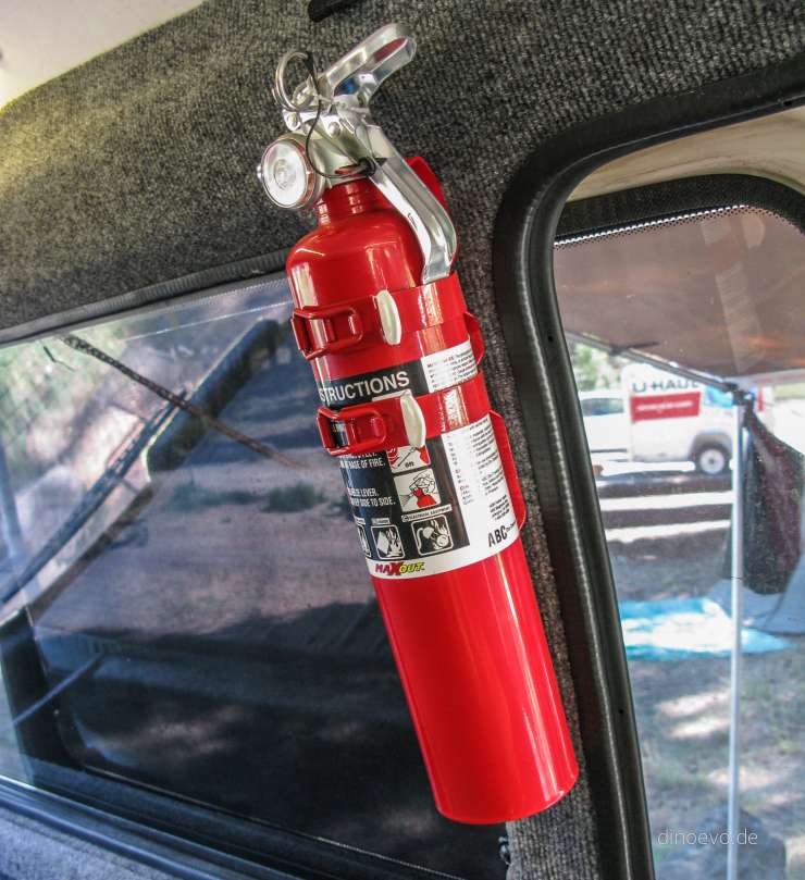 TAPTES® Emergency Car Escape Tool, Seatbelt Cutter & Window Breaker, f –  TAPTES -1000+ Tesla Accessories