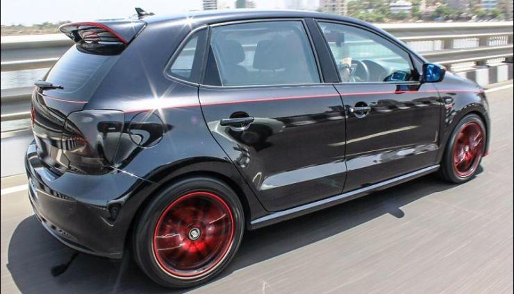 Featured image of post Black Volkswagen Polo Gt Modified Volkswagen polo gt tsi overview volkswagen polo gt tsi is the top petrol variant in the polo lineup this base variant comes