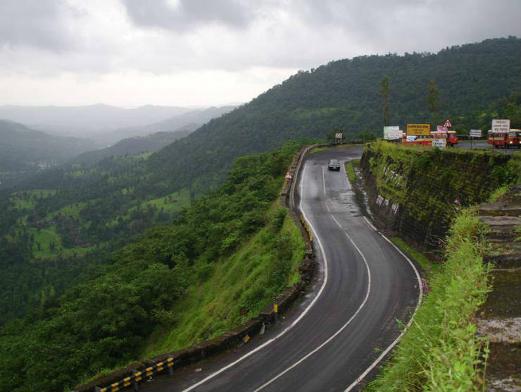 10 scariest roads of India to drive after dark