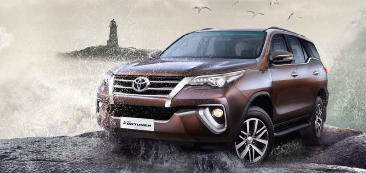 Superhit Full-Size SUV Of the Year: Toyota Fortuner