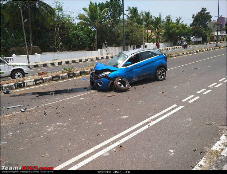 Speeding Tata Nexon hits an electric pole: Here’s the result [Video]