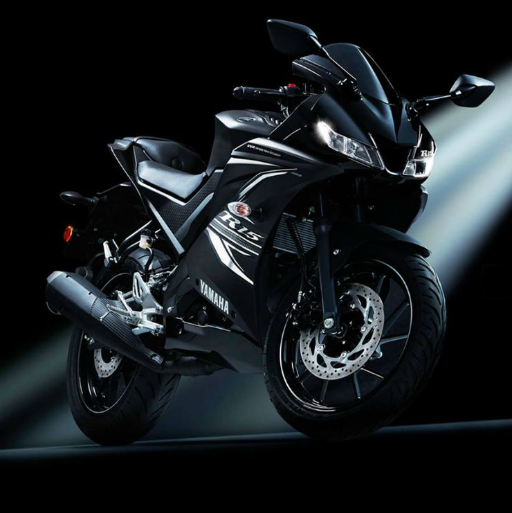 Yamaha R15 V3 gets remote lock/unlock for just Rs. 1,000 [Video]