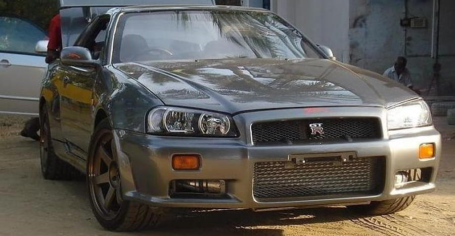 Meet 4 Nissan R34 Skyline Gt Rs Of India One Of These Godzilla