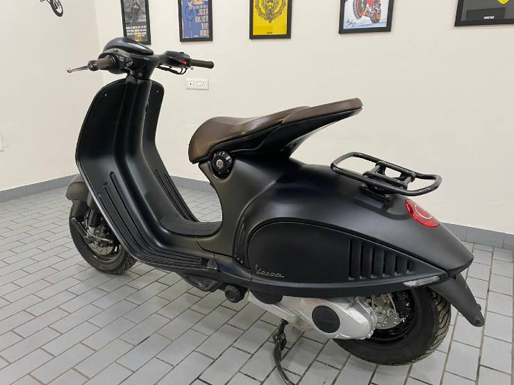 New Vespa 946 priced at Rs 12.04 lakh - Times of India