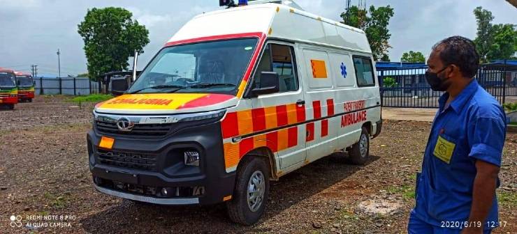 Tata Motors donates 20 new Winger Ambulances to Maharashtra Govt to help fight COVID-19