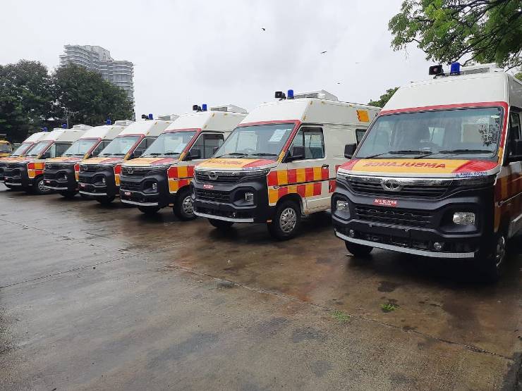 Tata Motors donates 20 new Winger Ambulances to Maharashtra Govt to help fight COVID-19