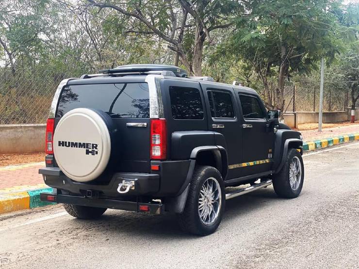 5 used Hummer SUVs for sale in India