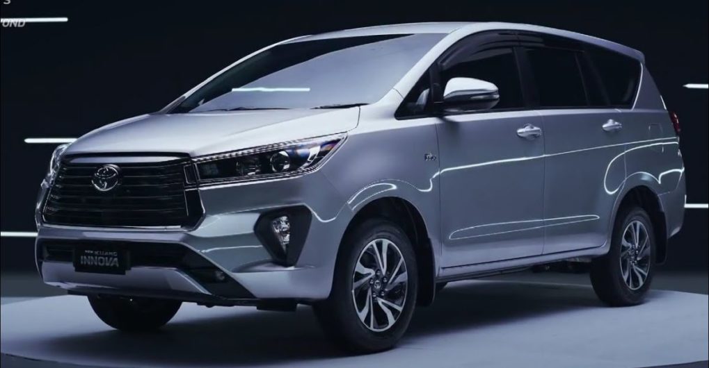 Toyota Innova Crysta Facelift launching this month What 