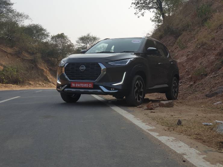 Identifying the Best Nissan Magnite Variant Under Rs 8 Lakh for the Budget-Conscious Buyer