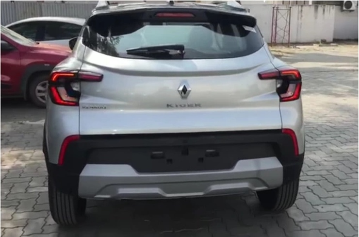 Renault Kiger arrives at dealership, silver coloured compact SUV caught on video
