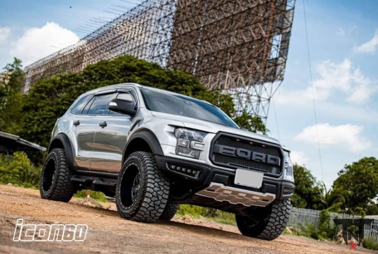 F150 frame equipment for Ford Endeavour from Icon60 AutoCustoms on the market in India