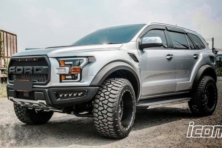 This F150 body kit for Ford Endeavour from Icon60 AutoCustoms looks Brutish