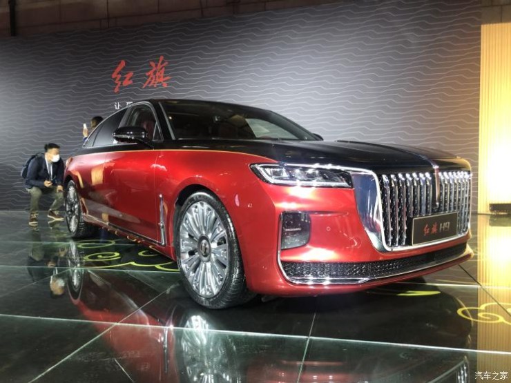 President Xi Jinping seen in Chinese Rolls Royce – the Hongqi N701 [Video]