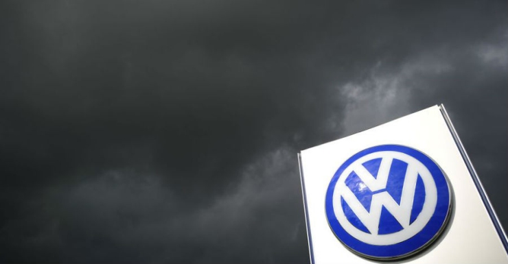 Volkswagen demands 8000 Cr from ex-CEO for Dieselgate: Ex-CEO agrees, 102 Cr.  to pay