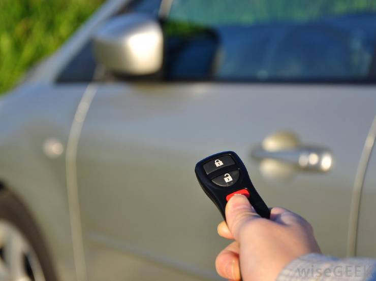 10 lesser known uses of a car key fob