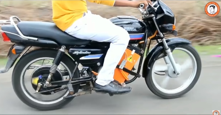 India’s first RTO approved electric conversion kit for motorcycles [Video]