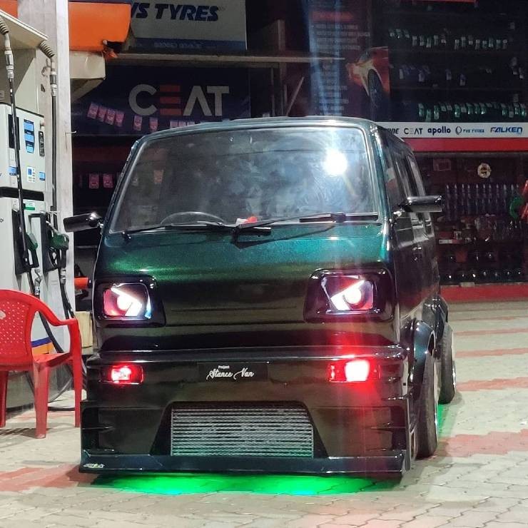Four wild and modified Maruti Omnis from India
