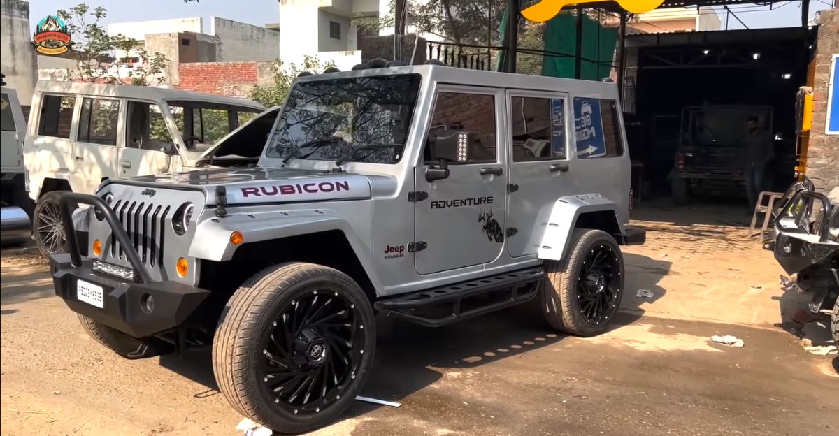 Mahindra Bolero modified into a Jeep Wrangler Rubicon [video]
