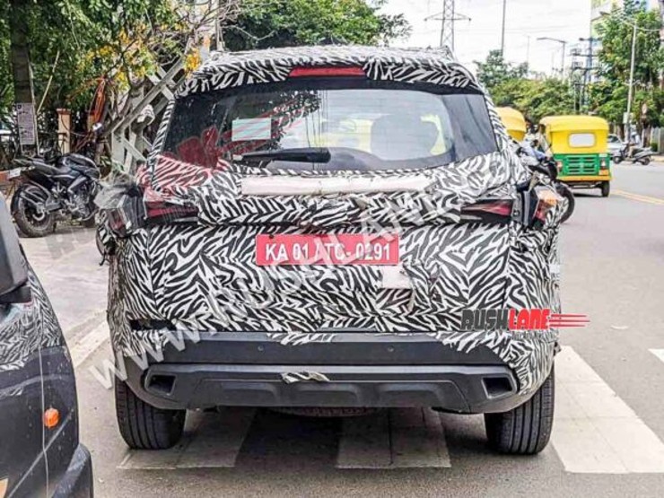 Upcoming Tata Harrier and Safari spied testing with petrol engines