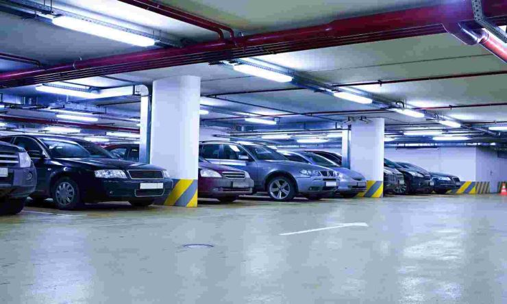 Malls can't collect parking fee from cars: High Court
