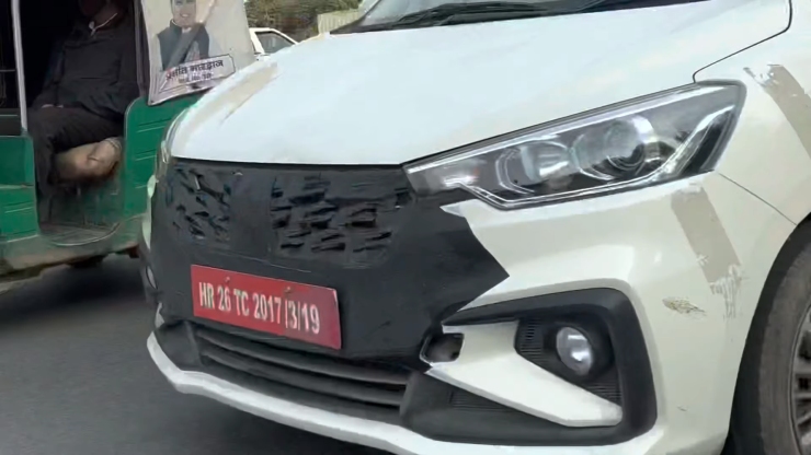 Maruti Suzuki Ertiga Facelift caught on video ahead of launch