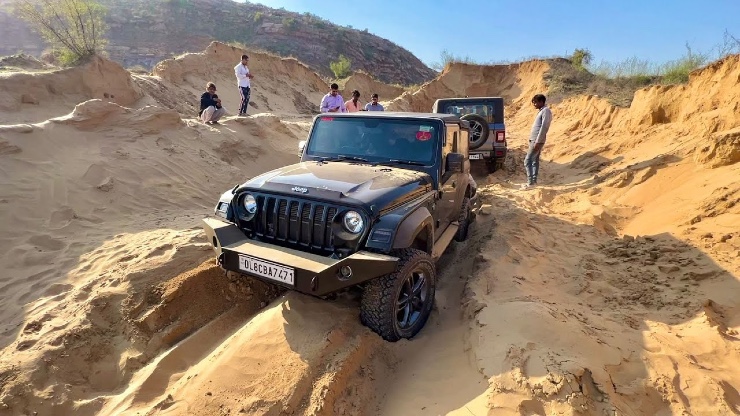 All-new Mahindra Thar gets stuck: Rescued by another Thar [Video]