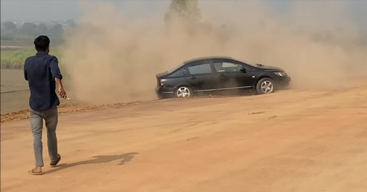 Drifting a car on public roads is not a good idea: This Honda Civic shows why