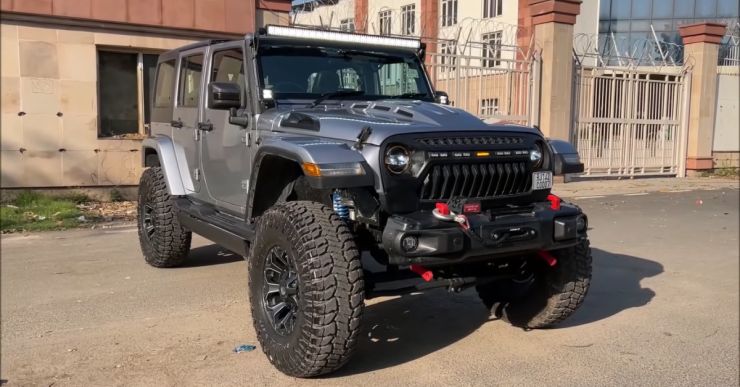 Heavy Modified Jeep Wrangler Looks Dangerous: Mods Cost Over 20 Lakhs [Video]