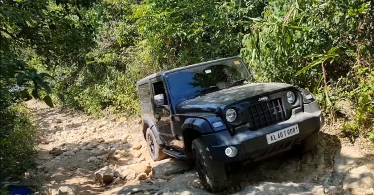 Mahindra Thar, Toyota Fortuner & Pajero SFX dans une vidéo tout-terrain extrême