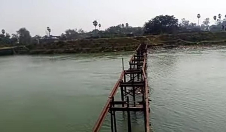 Gang of thieves steal 60-foot, 500 ton iron bridge in Bihar: Busted