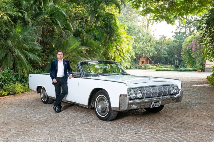 Billionaire Yohan Poonawalla’s Lincoln Continental Convertible in images